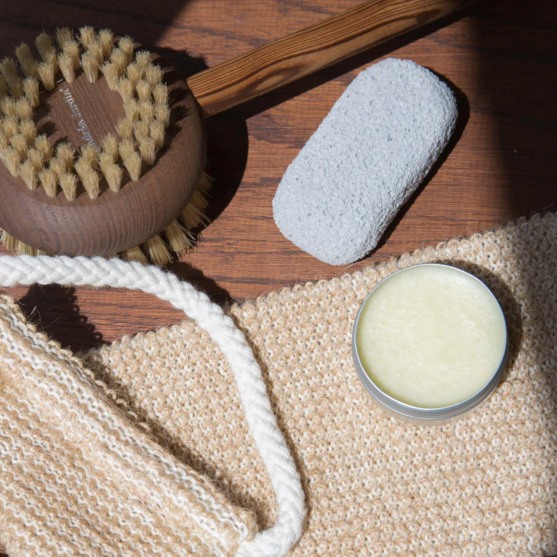 Pierre ponce – pieds et corps – Image 3